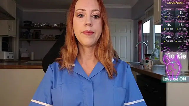 Snapshot of stripmequick chatting on 12-15-25, 11:03 stripmequick online show from 12-15-25, 11:03