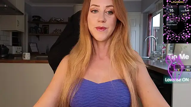 Snapshot of stripmequick chatting on 05-10-26, 02:33 stripmequick online show from 05-10-26, 02:33