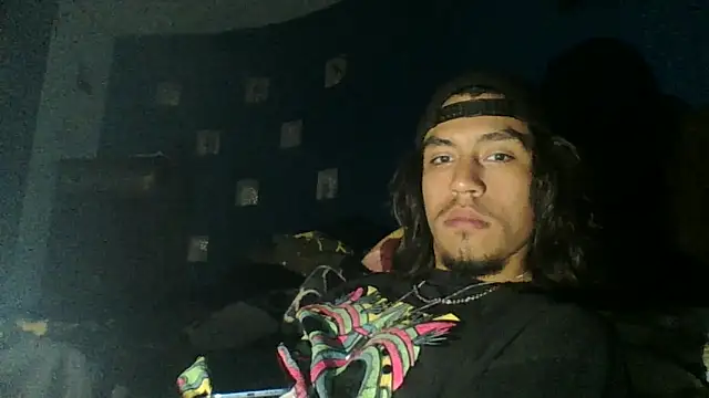 AlexAlejandro13 online show from 04-09-26, 07:03