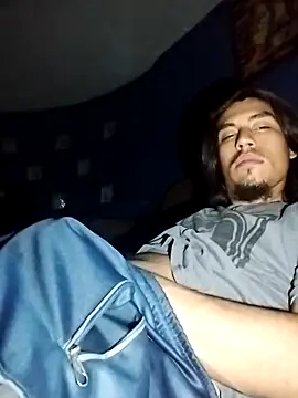 AlexAlejandro13 online show from 04-26-26, 07:50