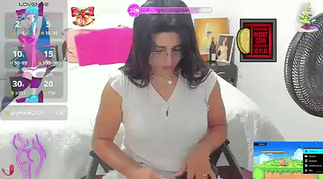 Snapshot of Khalifa_Gold chatting on 02-01-25, 08:39 Khalifa Gold online show from 02-01-25, 08:39