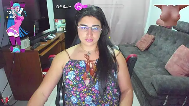 Snapshot of Khalifa_Gold chatting on 02-12-25, 11:07 Khalifa Gold online show from 02-12-25, 11:07