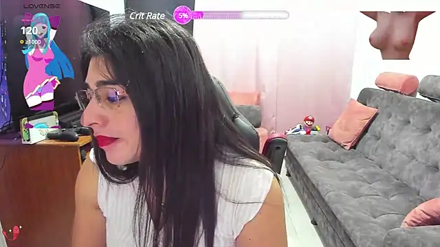 Snapshot of Khalifa_Gold chatting on 02-25-25, 04:35 Khalifa Gold online show from 02-25-25, 04:35