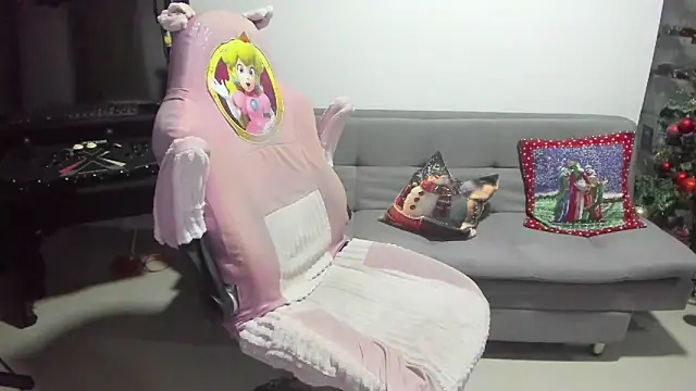 Snapshot of Khalifa_Gold chatting on 12-05-25, 02:31 Khalifa Gold online show from 12-05-25, 02:31