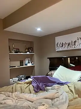 jordanu01 online show from 03-13-25, 09:32