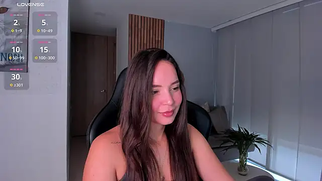 AnnieHallX online show from 11-23-25, 10:20