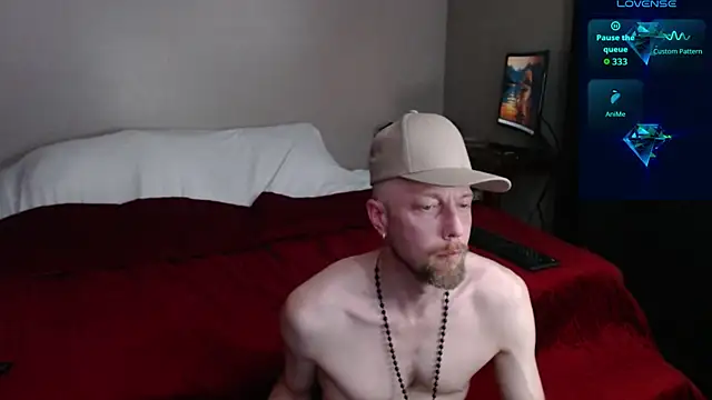 MaxRouger online show from 04-27-26, 02:42