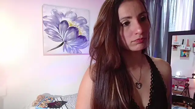 vanessabrown  online show from 01-04-25, 05:16