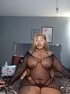 PearlSexxy69 online show from 07-19-26, 10:19