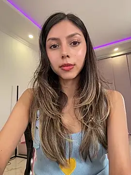 Snapshot of Sensualtease chatting on 11-29-25, 10:13 Sensualtease online show from 11-29-25, 10:13