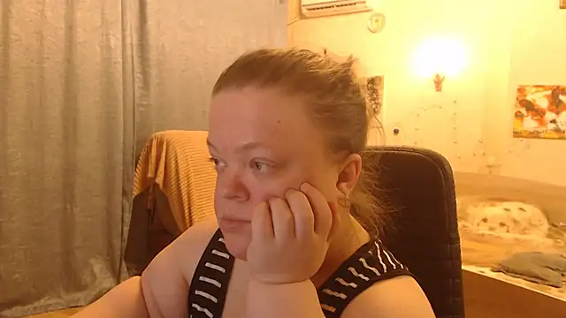 Janiffer MiMi online show from 02-01-25, 12:18