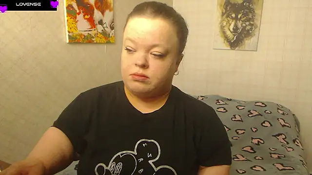 Janiffer MiMi online show from 10-18-25, 04:41