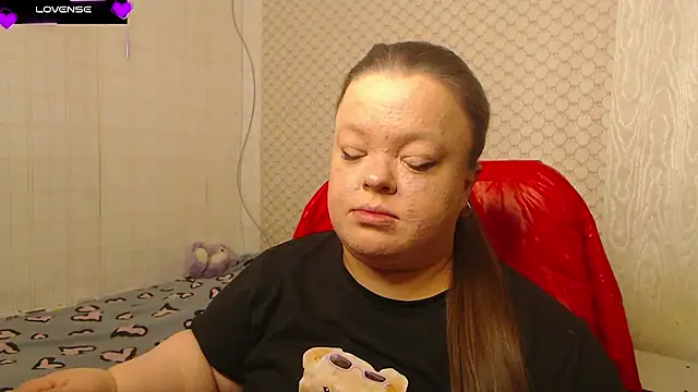 Snapshot of Janiffer_MiMi chatting on 12-22-25, 06:49 Janiffer MiMi online show from 12-22-25, 06:49