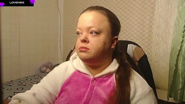 Snapshot of Janiffer_MiMi chatting on 01-15-26, 05:49 Janiffer MiMi online show from 01-15-26, 05:49