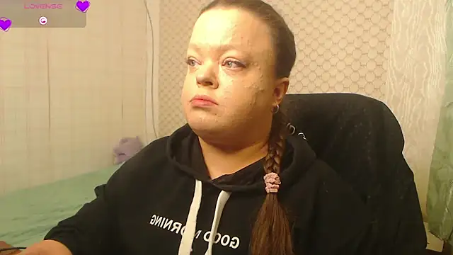 Snapshot of Janiffer_MiMi chatting on 02-07-26, 04:00 Janiffer MiMi online show from 02-07-26, 04:00