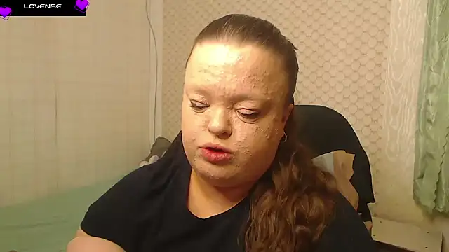 Snapshot of Janiffer_MiMi chatting on 03-06-26, 04:03 Janiffer MiMi online show from 03-06-26, 04:03