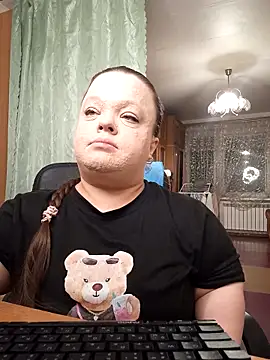 Janiffer MiMi online show from 04-28-26, 05:40