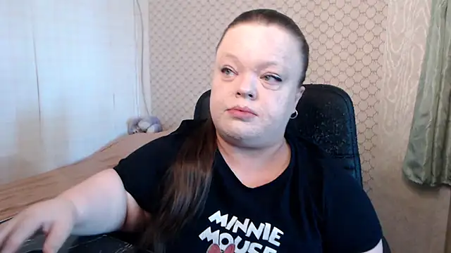 Snapshot of Janiffer_MiMi chatting on 05-03-26, 03:51 Janiffer MiMi online show from 05-03-26, 03:51