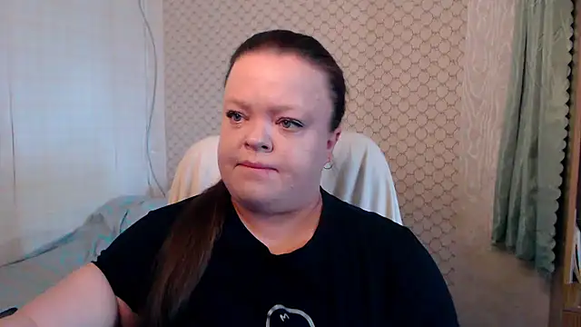 Snapshot of Janiffer_MiMi chatting on 05-31-26, 03:30 Janiffer MiMi online show from 05-31-26, 03:30