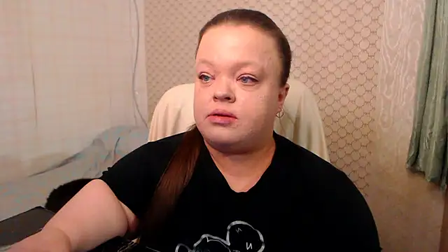Snapshot of Janiffer_MiMi chatting on 05-31-26, 06:09 Janiffer MiMi online show from 05-31-26, 06:09