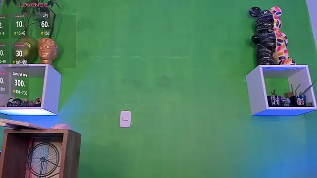 Snapshot of Ricardo_1998 chatting on 11-25-25, 02:55 Ricardo 1998 online show from 11-25-25, 02:55