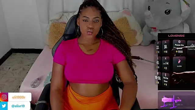 HollyJorda online show from 03-11-25, 07:25