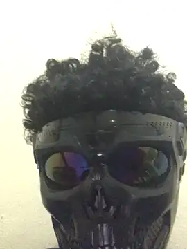 Snapshot of Yoto05 chatting on 04-07-26, 05:08 Yoto05 online show from 04-07-26, 05:08