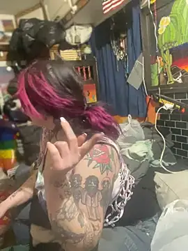 1-800-FUCKYOU online show from 02-09-25, 06:33