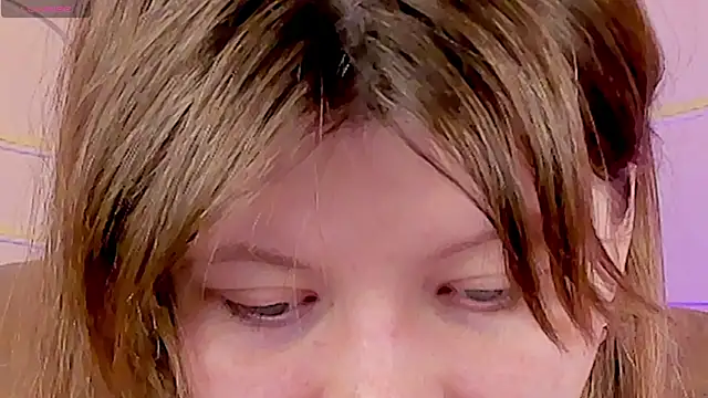 Vivian cutie online show from 03-08-25, 10:32