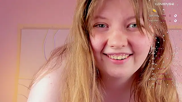 Vivian cutie online show from 03-08-25, 07:42