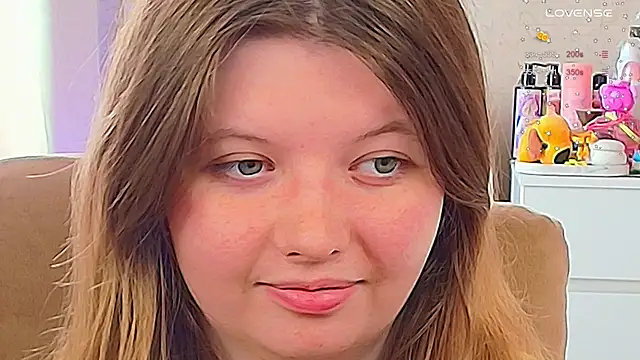 Vivian cutie online show from 09-28-25, 12:32