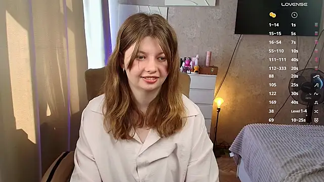 Vivian cutie online show from 04-11-26, 10:30