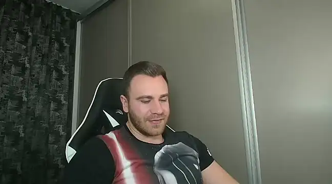 Thori92 online show from 02-05-25, 05:20