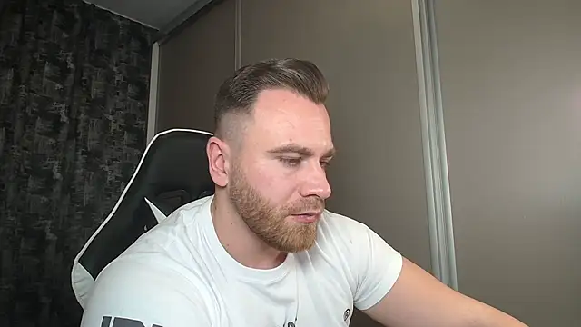 Thori92 online show from 02-25-25, 07:36