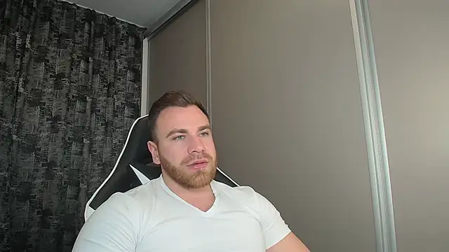 Thori92 online show from 03-06-25, 05:33