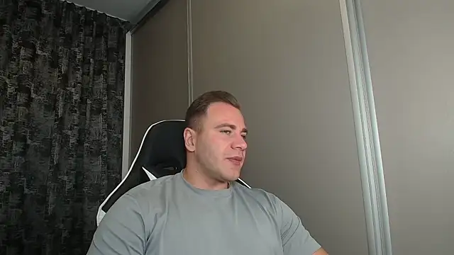 Thori92 online show from 09-20-25, 05:14