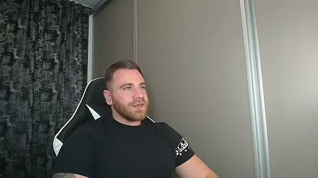 Thori92 online show from 10-27-25, 06:23