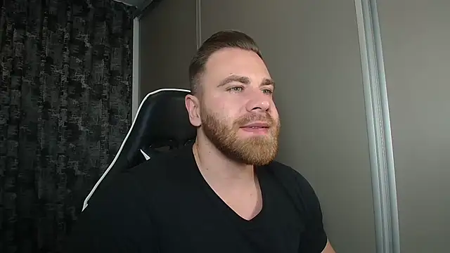 Thori92 online show from 11-24-25, 07:02