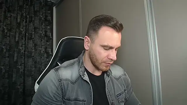 Thori92 online show from 03-07-26, 08:17