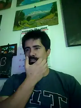 VonDoomdelToro online show from 03-11-25, 06:32