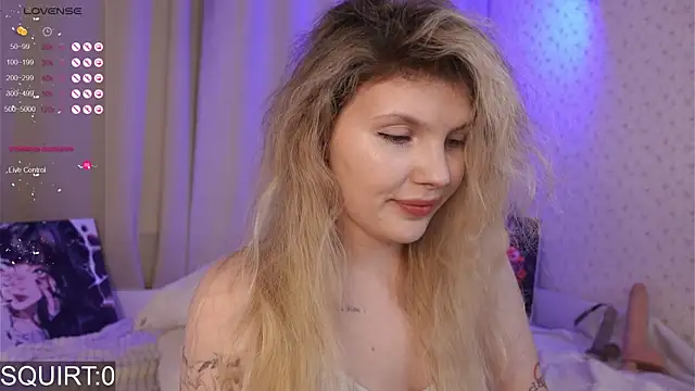 Snapshot of _aleksa_ chatting on 11-11-25, 05:02 aleksa online show from 11-11-25, 05:02