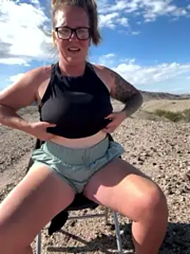 Lizzyloo online show from 01-08-26, 08:11