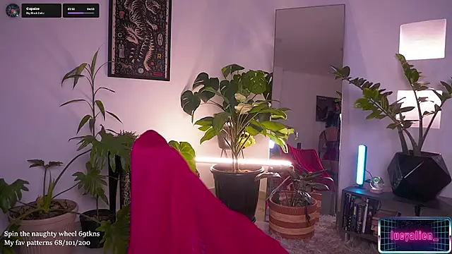 LucyAllenX online show from 09-30-25, 10:04