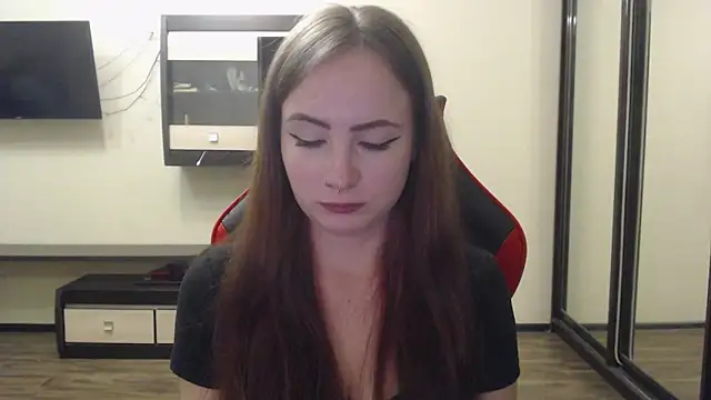 Laralianna online show from 12-23-24, 06:27