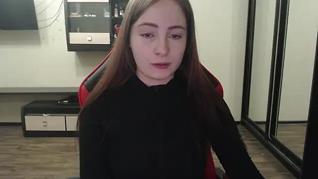 Laralianna online show from 02-07-25, 09:58