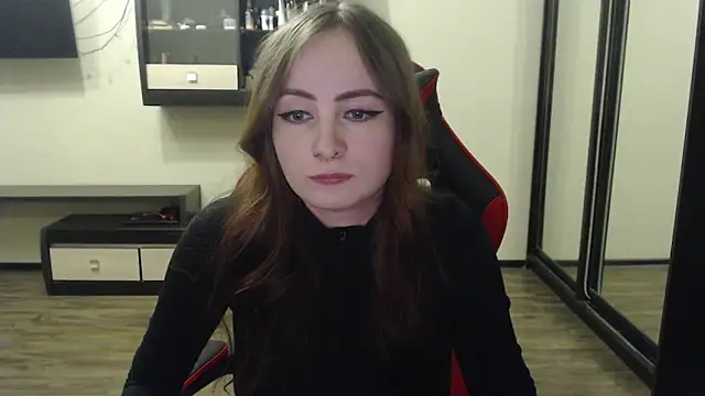 Laralianna online show from 02-21-25, 04:37