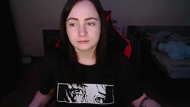 Laralianna online show from 12-19-25, 10:17