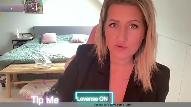 TessToy online show from 09-26-25, 09:13