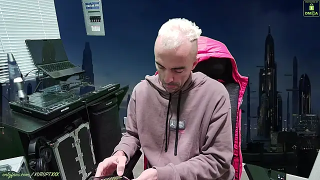 kuruptxxx live online show from 01-03-25, 08:54