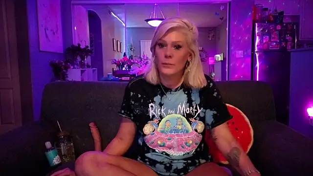 Lexi Shocker online show from 04-23-26, 03:08